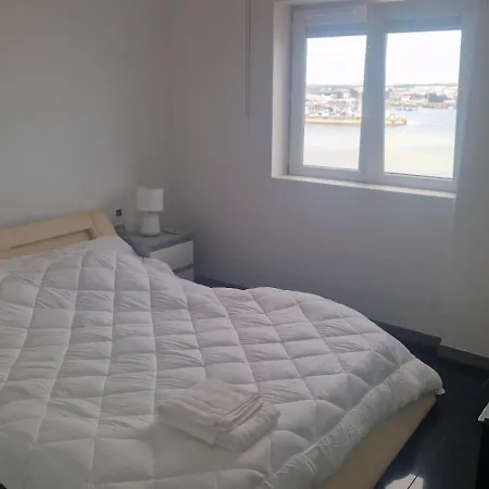 Apartment T2 Vista Rio *